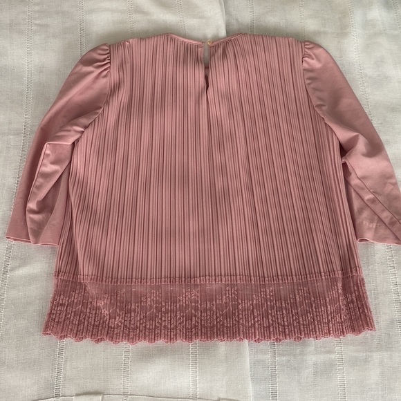 Sandi Lee vintage pale pink lace and crepe blouse. - Picture 6 of 10